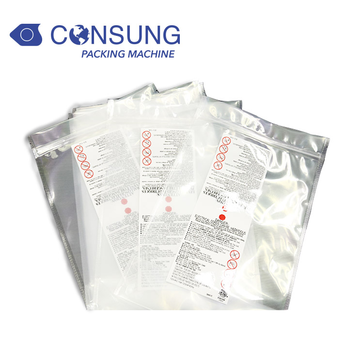 Vacuum Pouch Bags Labeling Machine For USA customer